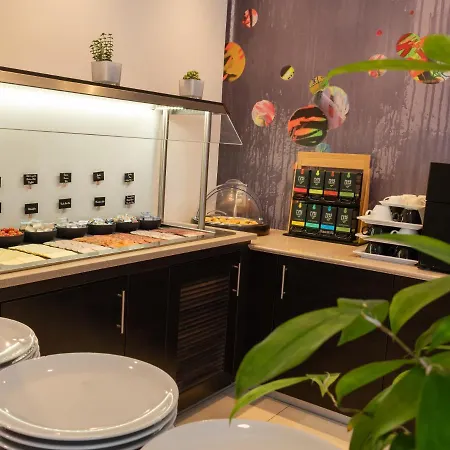 Novotel Brussels Centre Midi Hotel Saint-Gilles